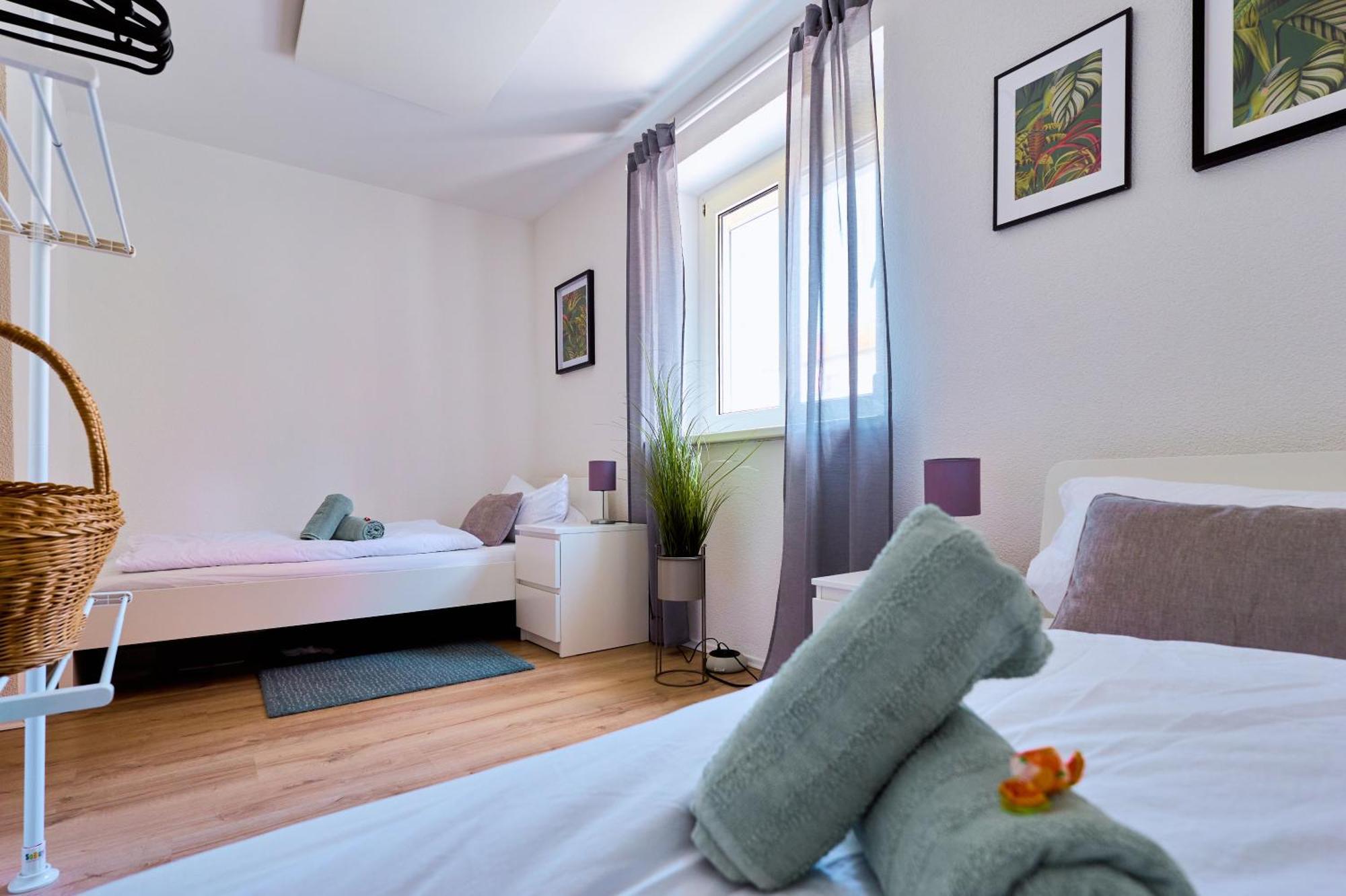 Dreams, 3 Schlafzimmer, Parkplatz, Stadtzentrum Neu-Ulm Exterior foto